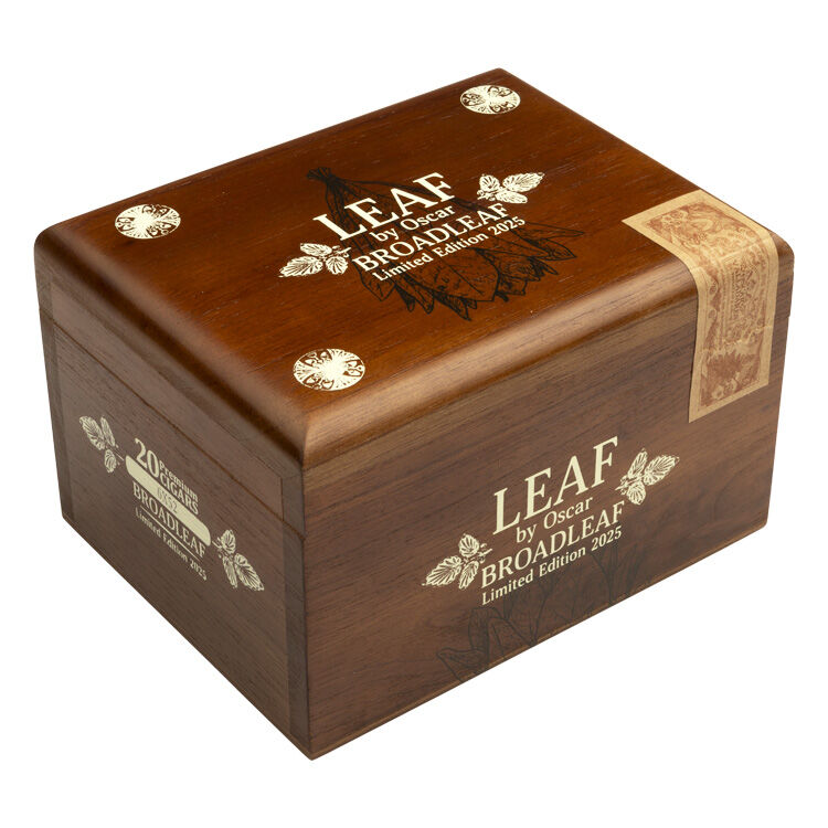 View product media LOBLT Limited Edition Broadleaf Toro, , jrcigars 3